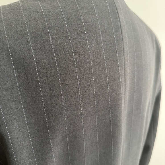 VINTAGE 90’s ANTONIO MELANI Gray Suit Jacket - Picture 3 of 9